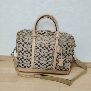 コーチ(COACH)の美品！レア商品？COACH シグネチャー ブリーフケース(ビジネスバッグ)