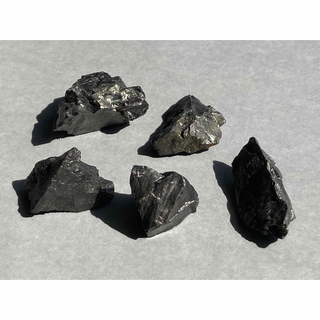 エリートシュンガイト　原石　電磁波対策　天然石　ロシア産(置物)