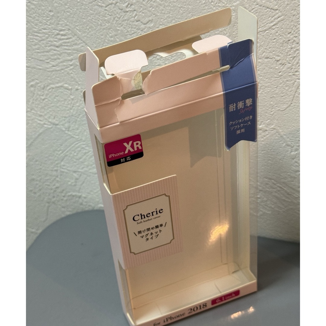 iPhone XR ソフトレザーカバー 磁石 ストラップ付 ライトピンク PM- スマホ/家電/カメラのスマホアクセサリー(モバイルケース/カバー)の商品写真