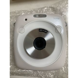 富士フイルム、フィルムカメラ【instax SQUARE SQ10 ホワイト】(フィルムカメラ)