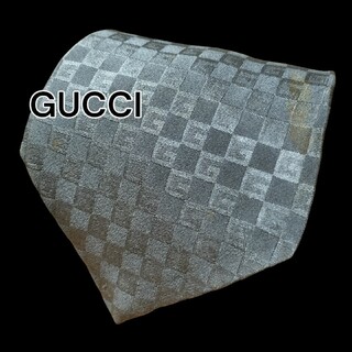 グッチ(Gucci)の【GUCCI】　グッチ　グレー系　チェック柄　イタリア製(ネクタイ)