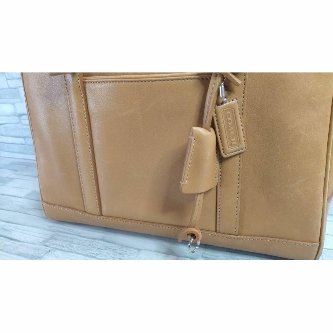 COACH - COACH コーチ ベージュ レザー 7786 トートバッグ COACH - COACH コーチ ベージュ レザー 7786 トートバッグ