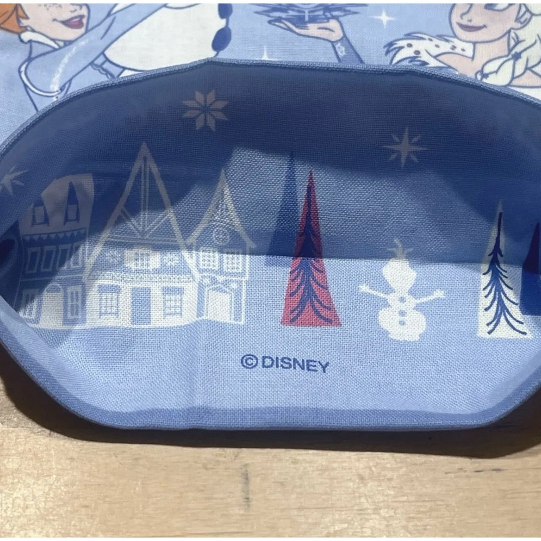 Disney(ディズニー)のランチクロス　コップ袋　アナ雪　入園　入学　新生活　お弁当　プリンセス　ハンカチ エンタメ/ホビーのおもちゃ/ぬいぐるみ(キャラクターグッズ)の商品写真