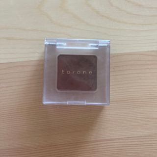 コスメキッチン(Cosme Kitchen)のto/one トーン ペタル アイシャドウ(アイシャドウ)