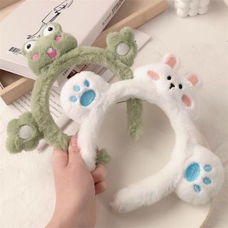 53【新品】韓国オルチャン カチューシャ ヘアアクセサリー うさぎ かわいい(カチューシャ)