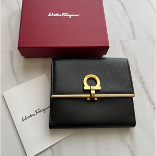 262 美品 Ferragamo サルヴァトーレフェラガモ 2つ折り財布