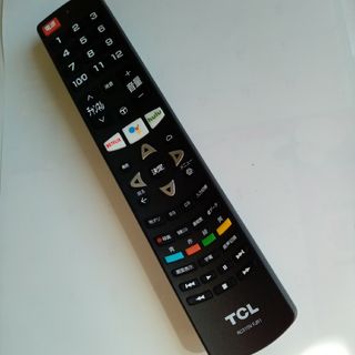 ティーシーエル(TCL)のtcl スマートテレビリモコン(リビング収納)