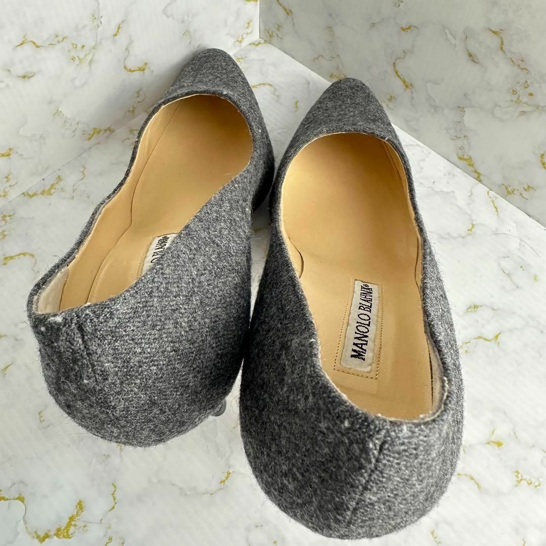 MANOLO BLAHNIK(マノロブラニク)のマノロブラニク ✨美品 パンプス  グレー サイズ37.5(24.5cm) レディースの靴/シューズ(ハイヒール/パンプス)の商品写真