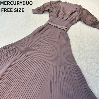 マーキュリーデュオ(MERCURYDUO)のマーキュリーデュオ✨ドッキングフレアニットワンピース FREE SIZE(ロングワンピース/マキシワンピース)