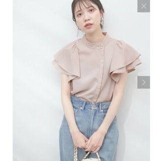 natural couture - 新品未使用ナチュラルクチュール ラッフルフリル フロント アシメ ブラウス  