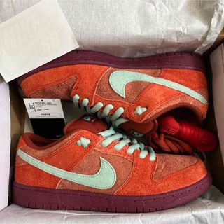 ナイキ(NIKE)のNike SB Dunk Low Mystic Red and Rosewood(スニーカー)