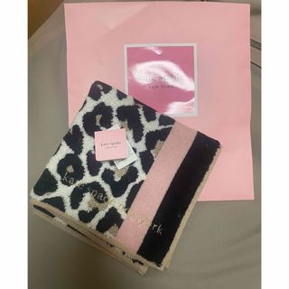 ケイトスペードニューヨーク(kate spade new york)の夏目様専用　katespade タオルハンカチ　新品(ハンカチ)