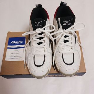 ミズノ(MIZUNO)の未使用22mizunoウエーブセンセーション(スニーカー)