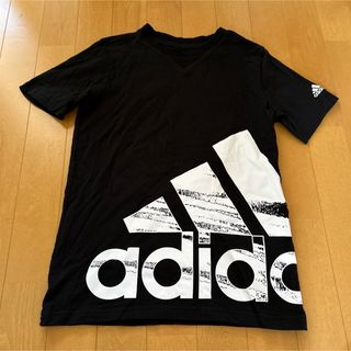 アディダス(adidas)のadidasキッズTシャツ(Tシャツ/カットソー)