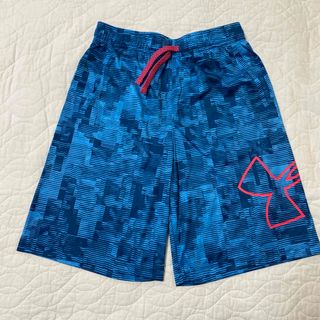 UNDER ARMOUR - アンダーアーマー　ハーフパンツ　160