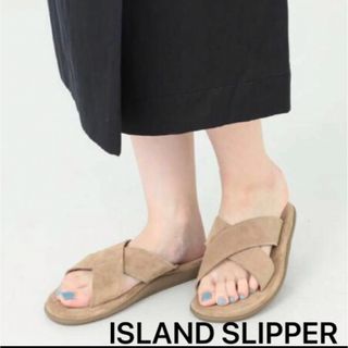 ISLAND SLIPPER  スエードサンダル  ベージュ　US 5