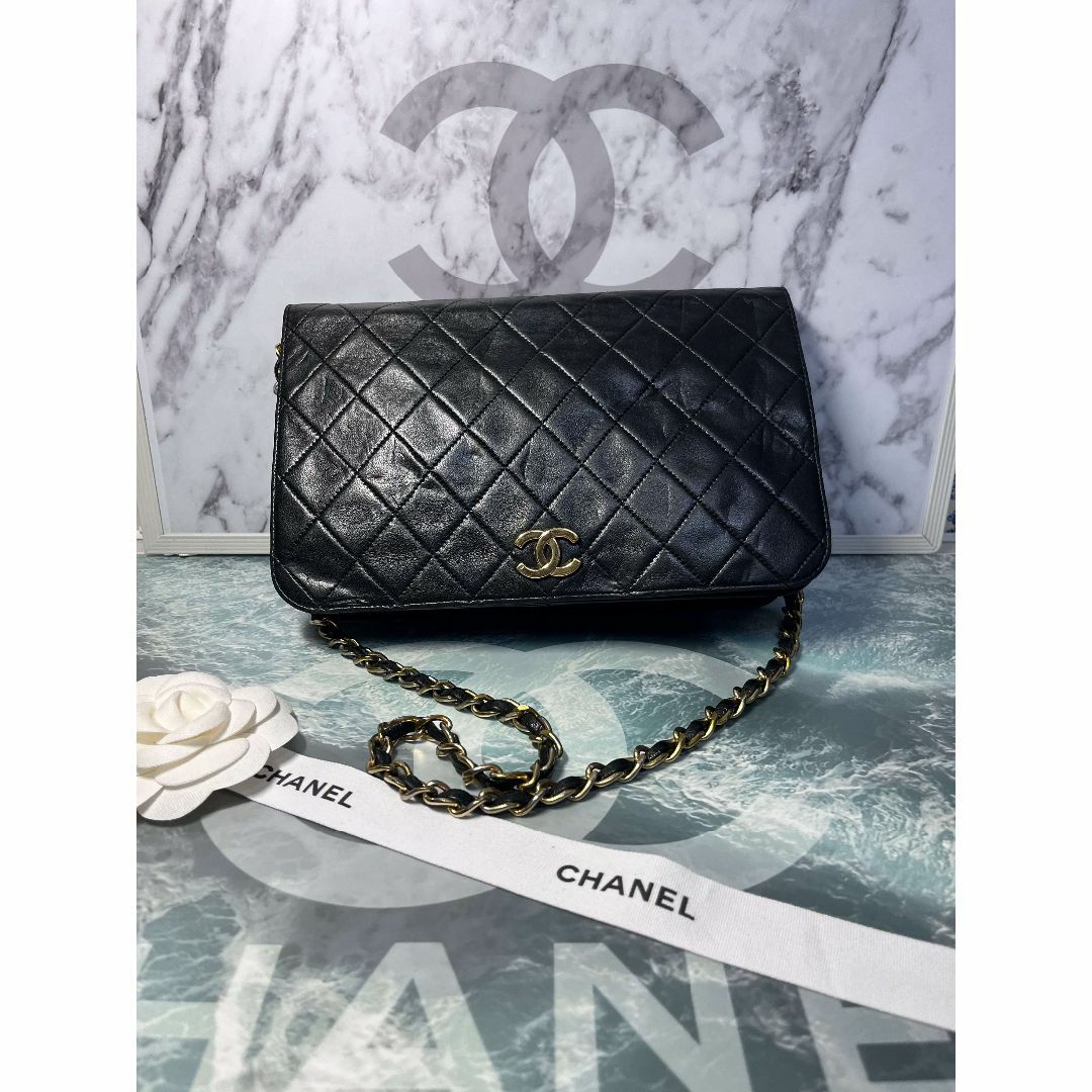 CHANEL - ☆正規超美品☆シャネル　マトラッセ　ラムスキン　チェーンショルダー　黒♪