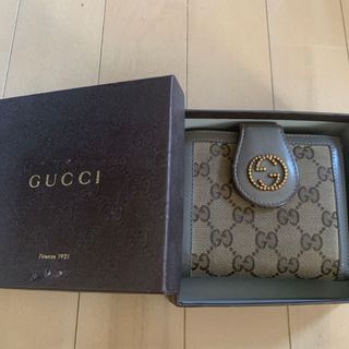 グッチ(Gucci)のグッチ　二つ折り財布⭐️レディース　キャンパス(財布)