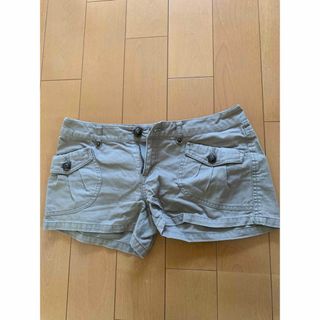 美品　ベージュ　綿100 ショートパンツ　ホットパンツ　ブラウン　茶(ショートパンツ)