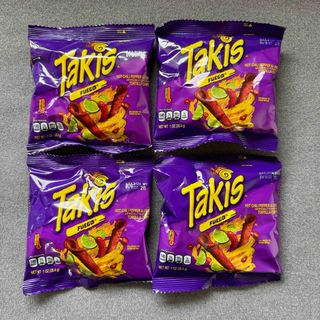 Takis Fuego 28.4g 4袋 タキス(菓子/デザート)