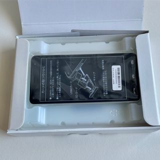 かんたんスマホ　シルバー　京セラ　新品未使用(スマートフォン本体)