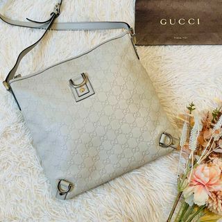 グッチ(Gucci)の美品＊GUCCI アビー ショルダーバッグ 大容量 GG レザー オフホワイト(ショルダーバッグ)