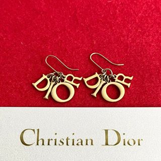 ディオール(Dior)の極 美品 希少品 Christian Dior ディオール ロゴ モチーフ 金具 フック ピアス アクセサリー レディース ゴールド ベージュ 05331(ピアス)