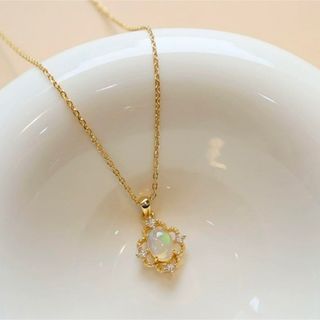 《キャッスルプリンセス》レトロ、オパールストーンネックレス、鎖骨チェーン(ネックレス)