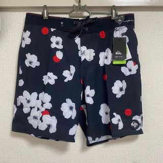 クイックシルバー(QUIKSILVER)のクイックシルバー　ハーフパンツ　サーフパンツ　17n(水着)