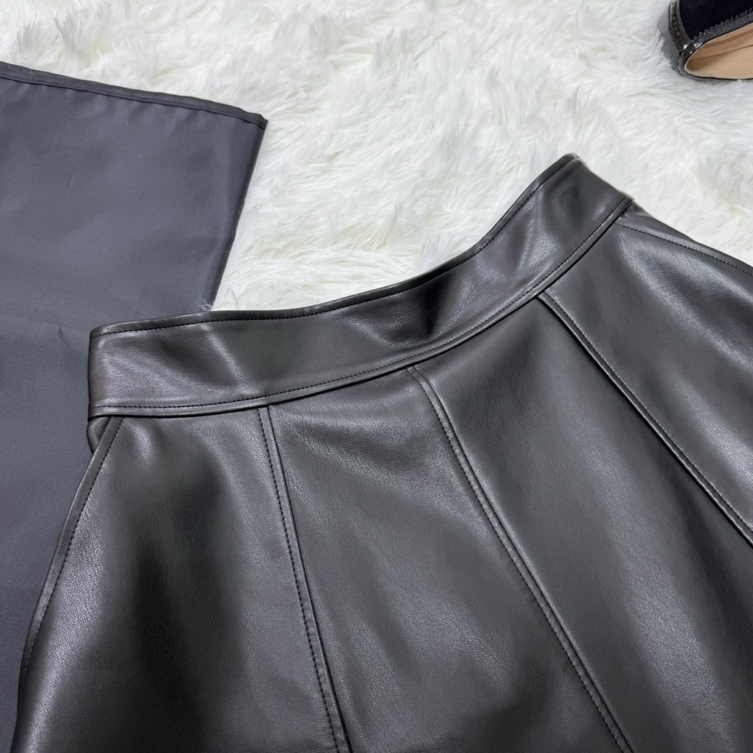 FOXEY NEW YORK COLLECTION】レザー オリンピアスカート ひざ丈 FOXEY NEW YORK COLLECTION】レザー オリンピアスカート ひざ丈