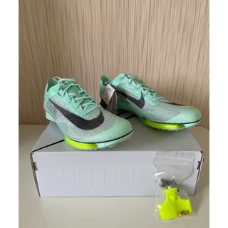 ナイキ(NIKE)のナイキエアズームビクトリー！(スニーカー)