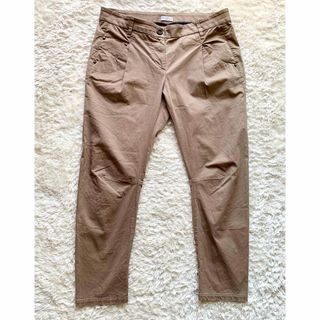 BRUNELLO CUCINELLI ブルネロクチネリ　パンツ　春夏　ベージュ