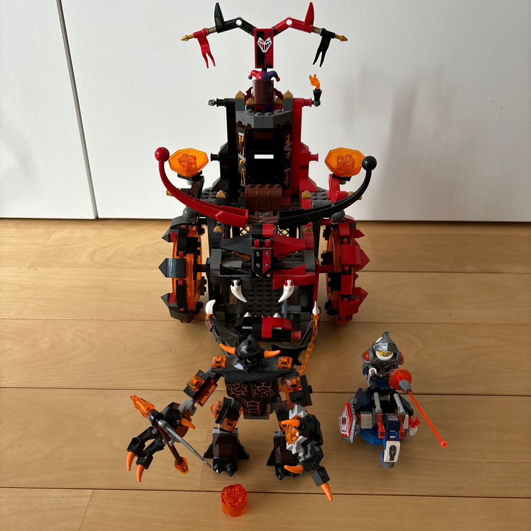 LEGO レゴ　NEXO KNIGHTS 70316 美品 キッズ/ベビー/マタニティのおもちゃ(積み木/ブロック)の商品写真