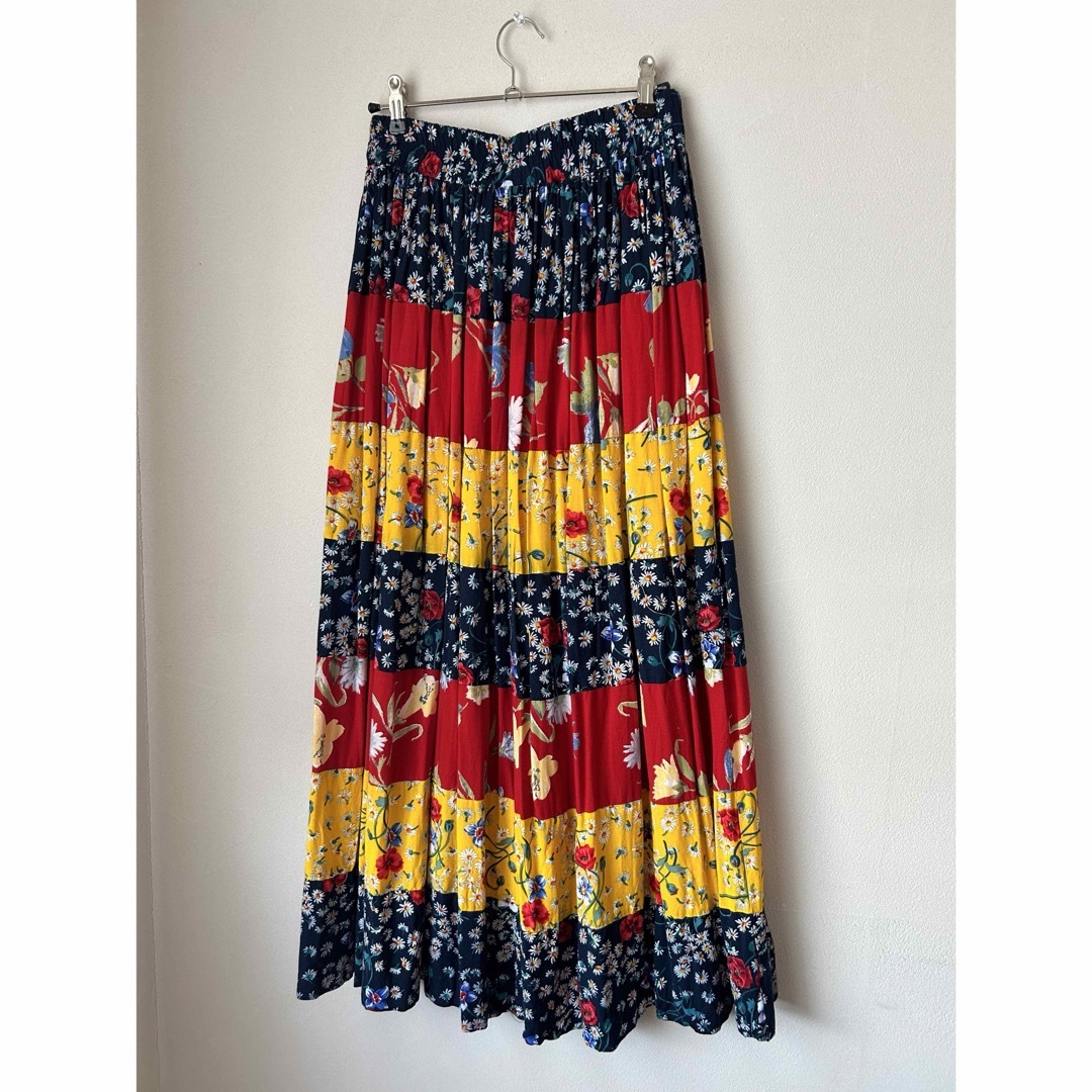 vintage 古着　花柄マキシスカート レディースのスカート(ロングスカート)の商品写真