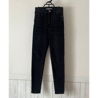 ザラ(ZARA)のZARA ザラ RN77302 スキニーパンツ ブラック サイズ34(デニム/ジーンズ)