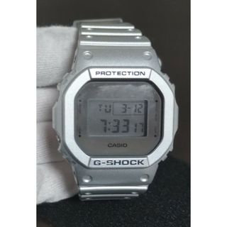 ジーショック(G-SHOCK)の【新品・未使用】G-SHOCK カシオ [3525] DW-5600FF(腕時計(デジタル))