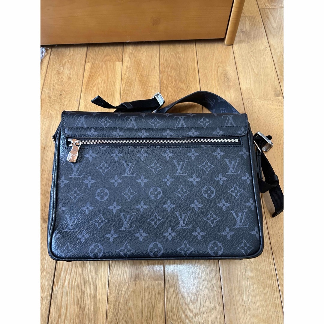 LOUIS VUITTON(ルイヴィトン)の新品　LOUIS VUITTON  タイガラマ メッセンジャー　M30746 メンズのバッグ(ショルダーバッグ)の商品写真