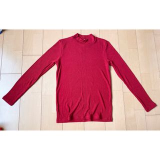 ユニクロ(UNIQLO)のUNIQLO ユニクロ リブ ハイネック Tシャツ カットソー 長袖 赤 レッド(Tシャツ(長袖/七分))