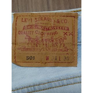 リーバイス(Levi's)のリーバイス501　w34　アメリカ製90s　アイスウォッシュ　デニムジーンズ(デニム/ジーンズ)