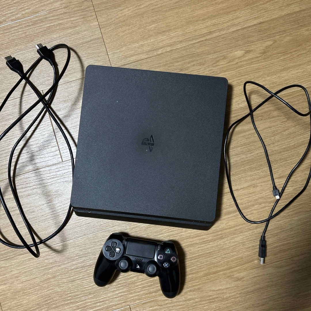 電源コード無しSONY PlayStation4 本体 CUH-2000AB01 エンタメ/ホビーのゲームソフト/ゲーム機本体(家庭用ゲーム機本体)の商品写真