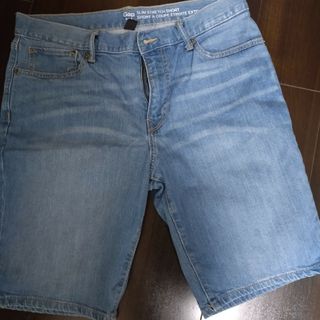 ギャップ(GAP)の美品　ギャップ　GAP　ブルー　ハーフパンツ　ややストレッチ　175　US34(デニム/ジーンズ)