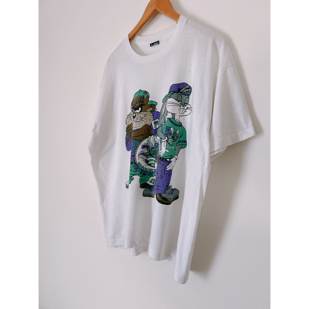 90's  古着　シャーロットホーネッツ　プリントTシャツ　USA製 メンズのトップス(Tシャツ/カットソー(半袖/袖なし))の商品写真