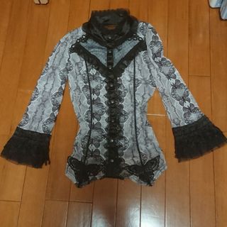 OZZON(シャツ/ブラウス(長袖/七分))のフリマアイテム一覧 OZZON(シャツ/ブラウス(長袖/七分))のフリマアイテム一覧