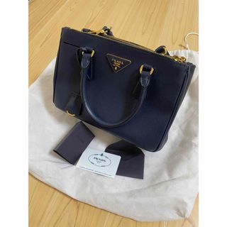 プラダ(PRADA)のプラダ 2wayバッグSAFFIANO LUX BN2316 ネイビー 金金具(ハンドバッグ)