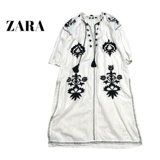 ザラ(ZARA)のZARA　刺繍　ロングワンピース　コットン　リネン　ホワイト　フリンジ　S(ロングワンピース/マキシワンピース)