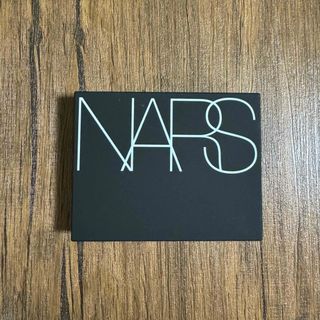 ナーズ(NARS)のNARS ライトリフレクティングセッティングパウダー　プレストN 10g(フェイスパウダー)