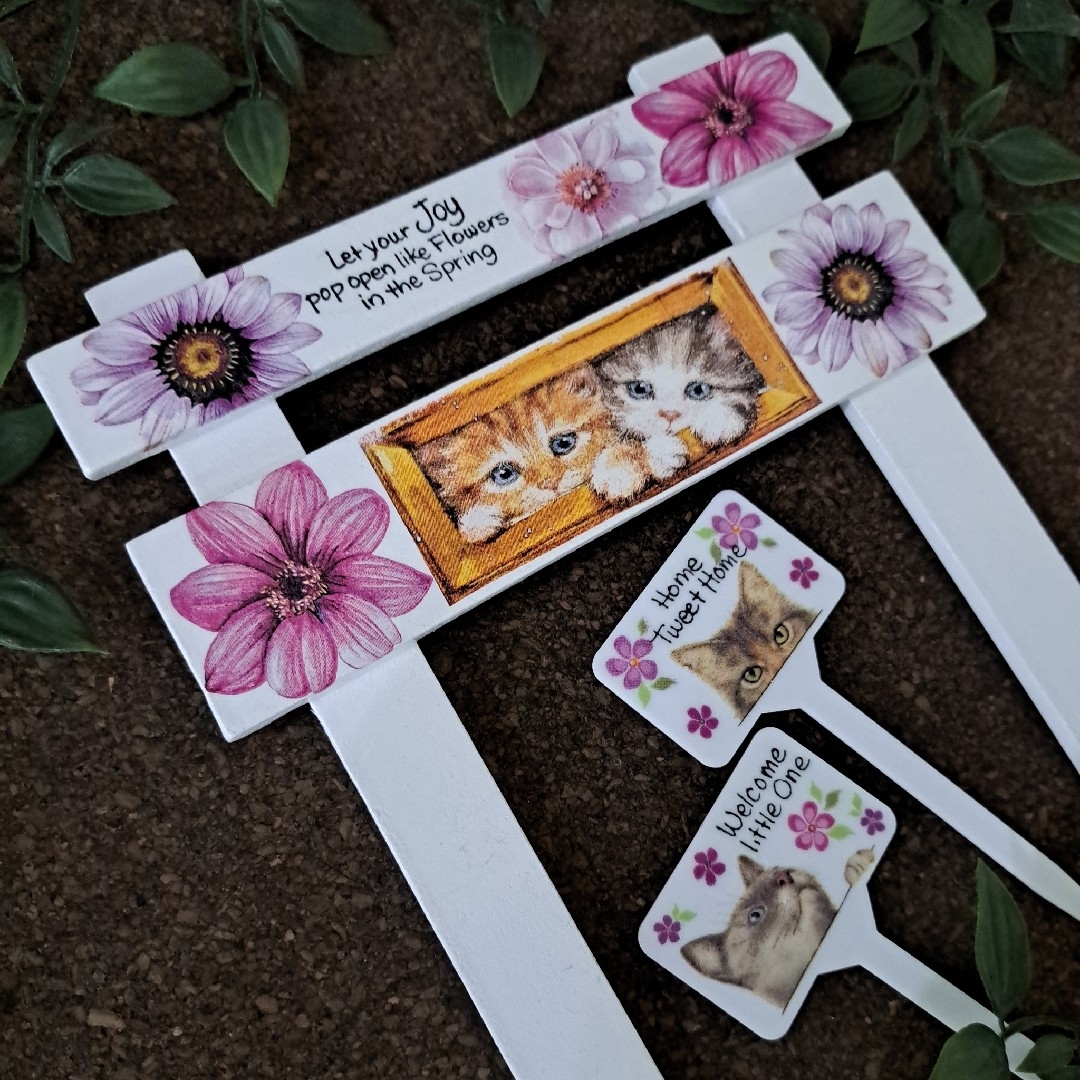 ガーデンピック(花柄 ねこ)デコパージュ　フラワー　花柄雑貨　ペット　猫雑貨 ハンドメイドのフラワー/ガーデン(その他)の商品写真