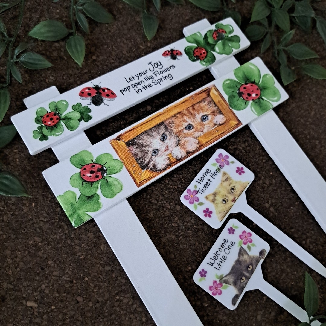 ガーデンピック(四つ葉 ねこ)デコパージュ　猫柄　猫雑貨　ペット　てんとう虫 ハンドメイドのフラワー/ガーデン(その他)の商品写真