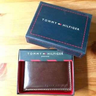 トミーヒルフィガー(TOMMY HILFIGER)のトミーヒルフィガーメンズ二つ折り財布パスケース(折り財布)