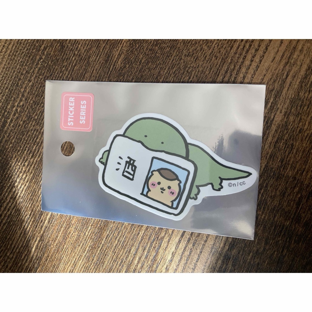 なんかトカゲと免許 ちいかわ くりまんじゅう ステッカー エンタメ/ホビーのおもちゃ/ぬいぐるみ(キャラクターグッズ)の商品写真
